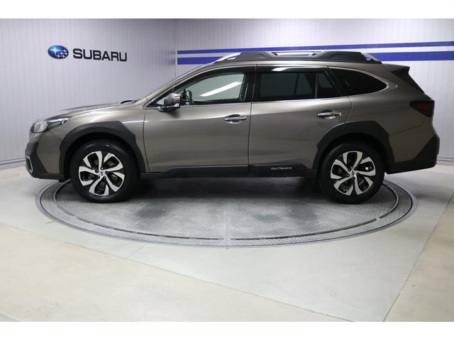 Subaru Legacy Outback 4