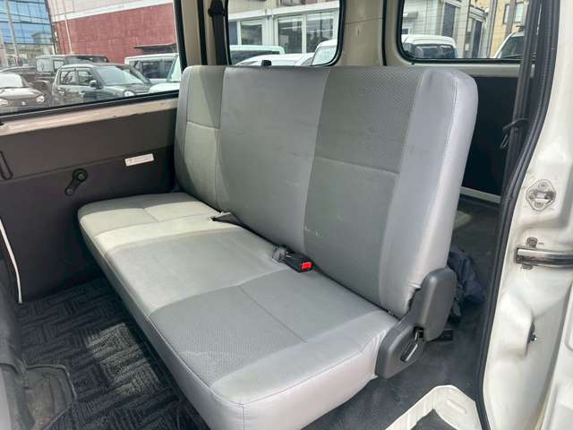 Toyota Town Ace Van 11