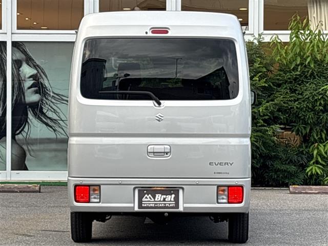 Suzuki Every 9