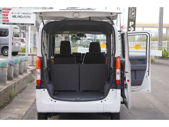Honda N-VAN 12