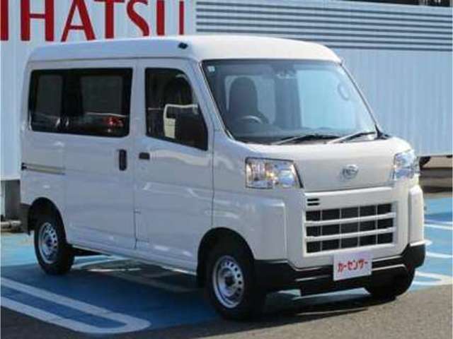 Daihatsu Hijet Cargo 3