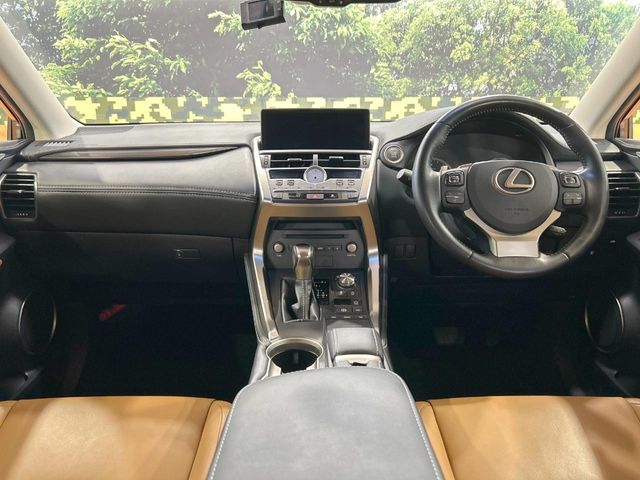 Lexus NX 2