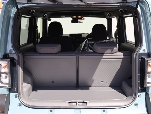 Daihatsu Taft 12