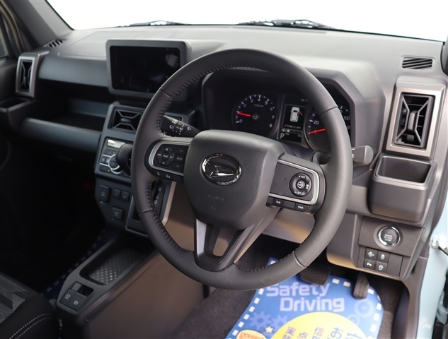 Daihatsu Taft 9
