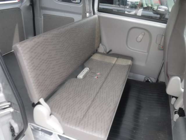 Suzuki Every 8
