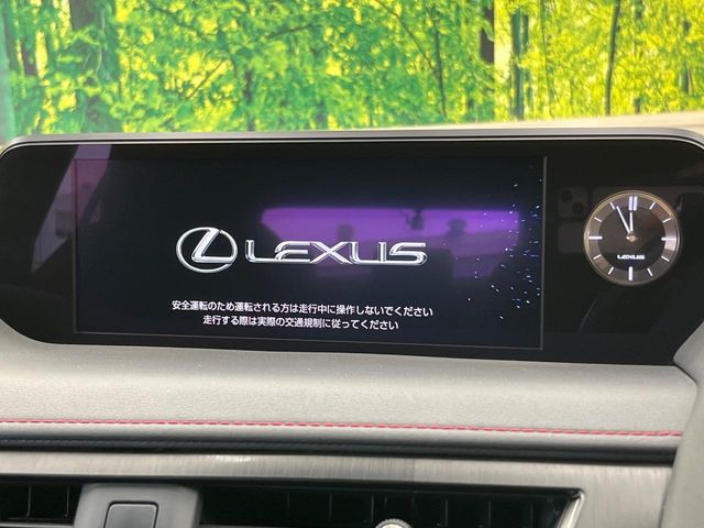 Lexus UX 4