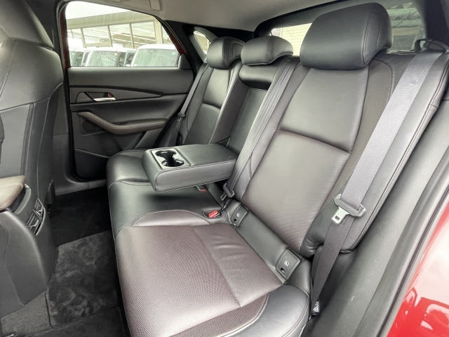 Mazda CX-30 10