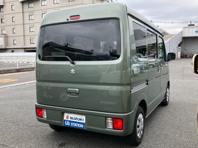 Suzuki Every 12