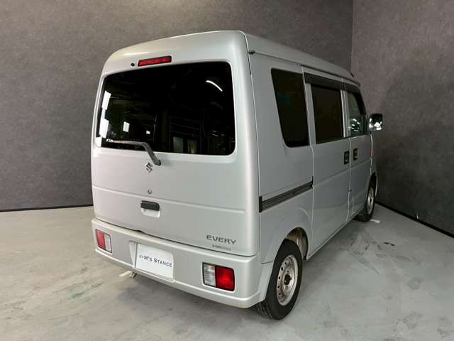 Suzuki Every 8