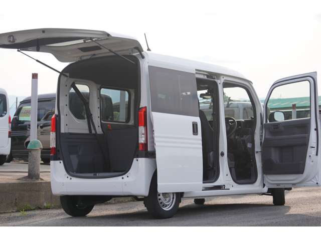 Honda N-VAN 11