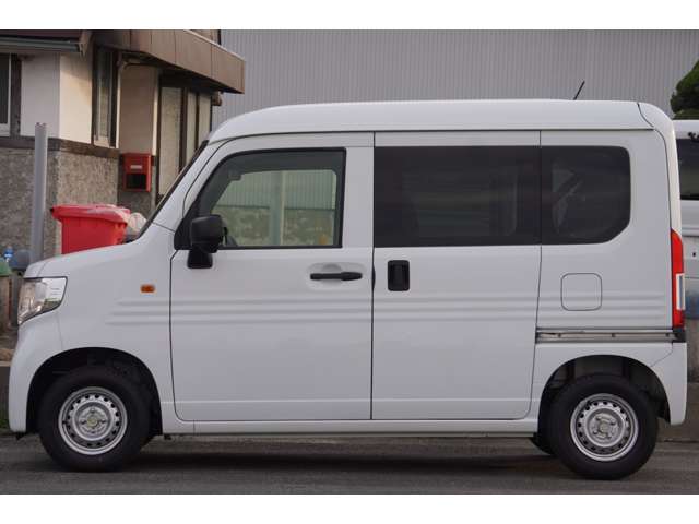 Honda N-VAN 9