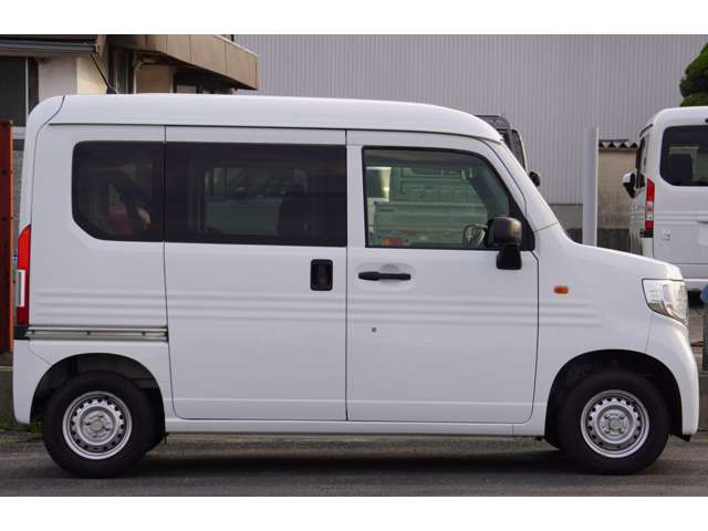Honda N-VAN 10