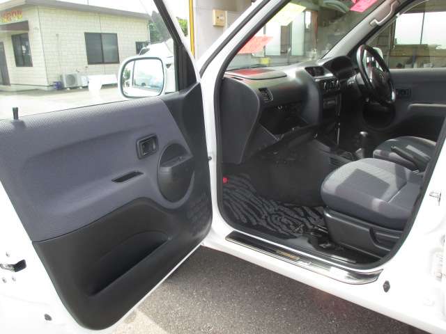 Daihatsu Terios Kid 11