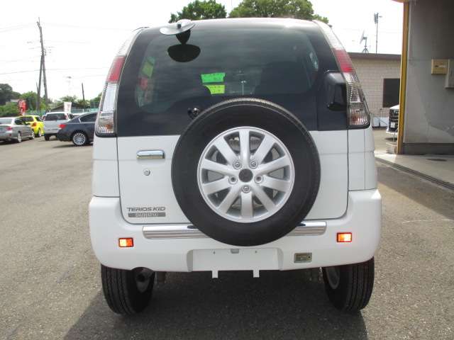 Daihatsu Terios Kid 3