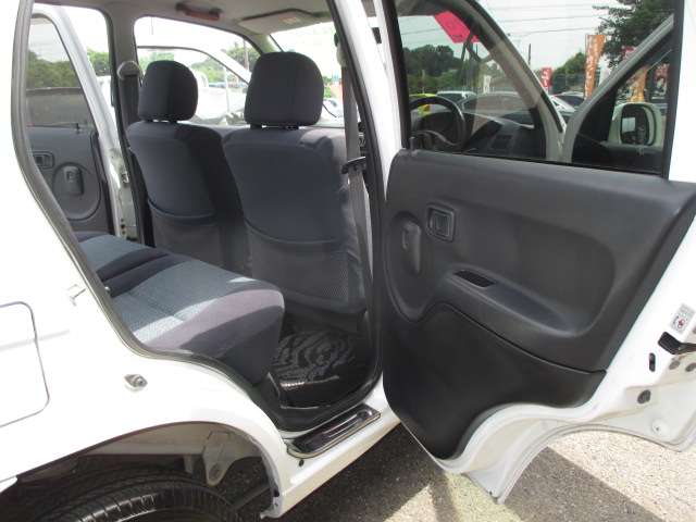 Daihatsu Terios Kid 10