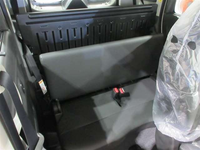 Suzuki Spacia Base 7