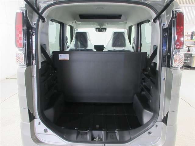 Suzuki Spacia Base 8