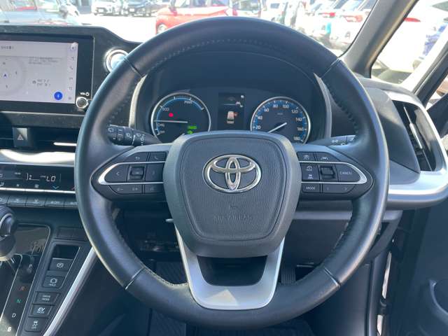 Toyota Noah 5