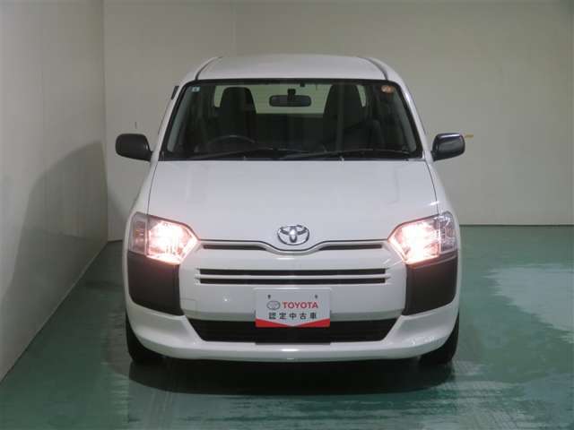 Toyota Probox Van 11