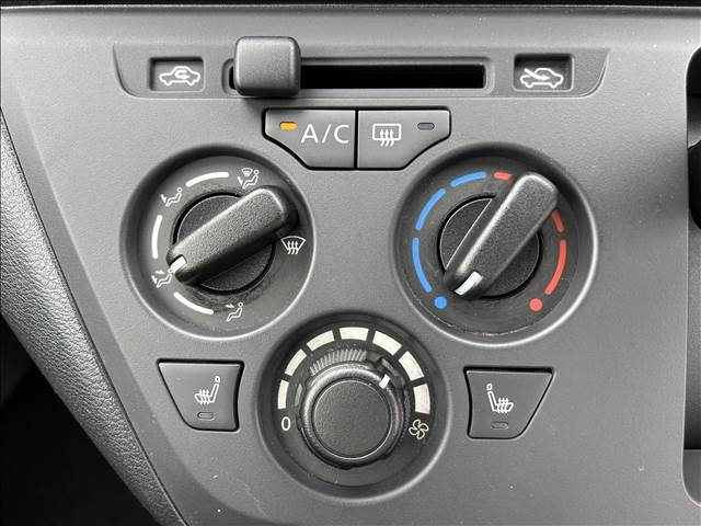 Mitsubishi eK X 12