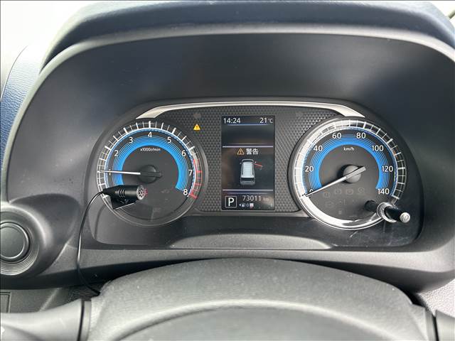 Mitsubishi eK X 3