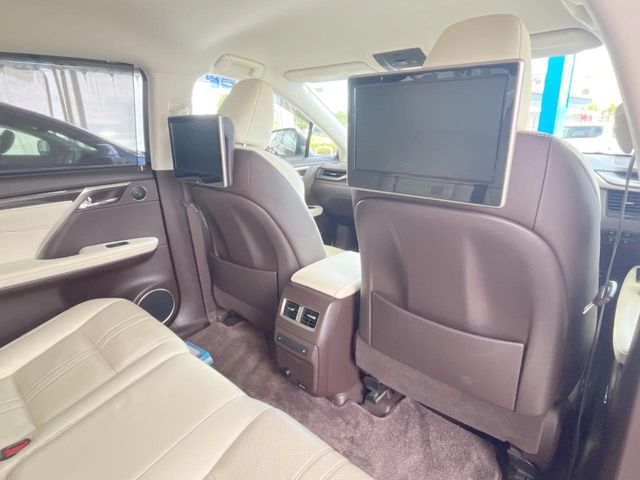 Lexus RX 6