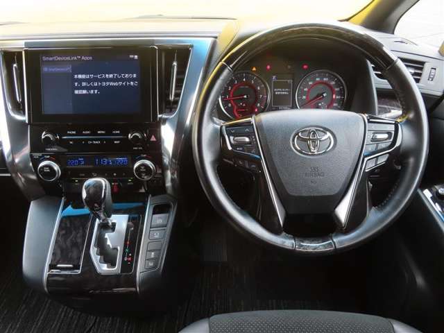 Toyota Alphard 9
