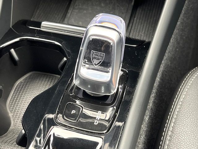 Volvo XC40 12