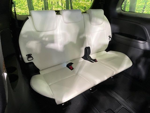Toyota Estima 10