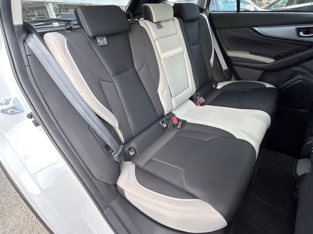 Subaru Levorg Layback 10