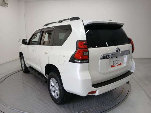 Toyota Land Cruiser Prado 7