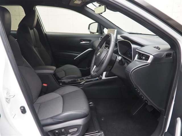 Toyota Corolla Cross 12