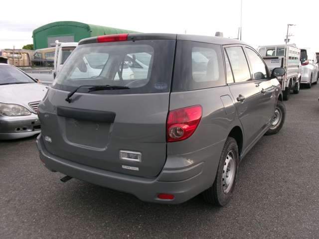 Nissan AD 6