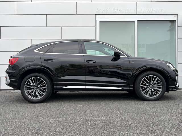Audi Q3 Sportback 7