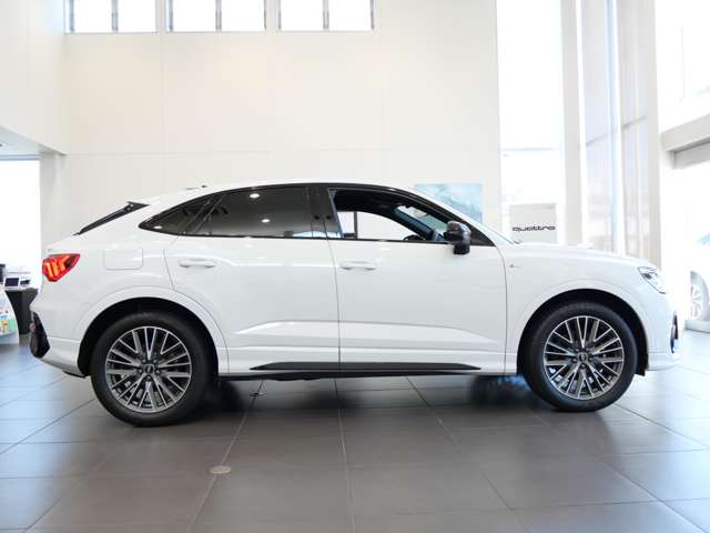 Audi Q3 Sportback 7