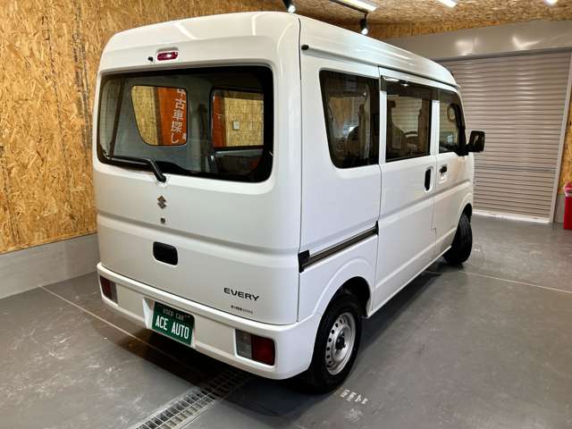 Suzuki Every 11