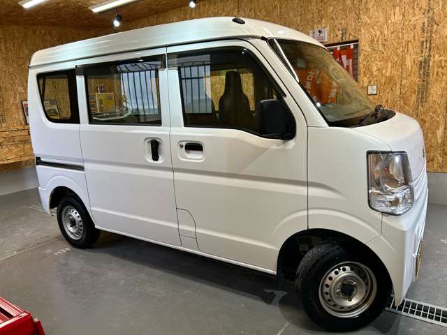Suzuki Every 12