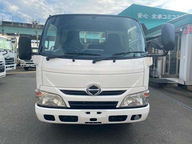 Hino Dutro 2