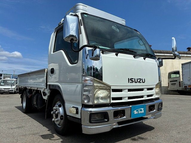 Isuzu Elf 2