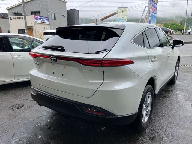 Toyota Harrier 4