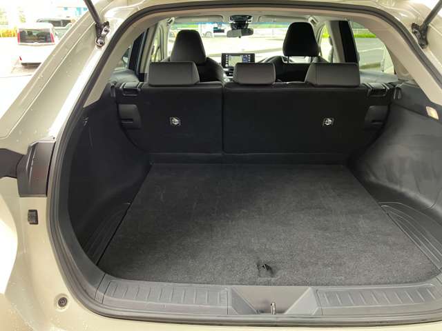 Toyota Harrier 5