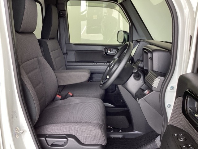Honda N-VAN 10