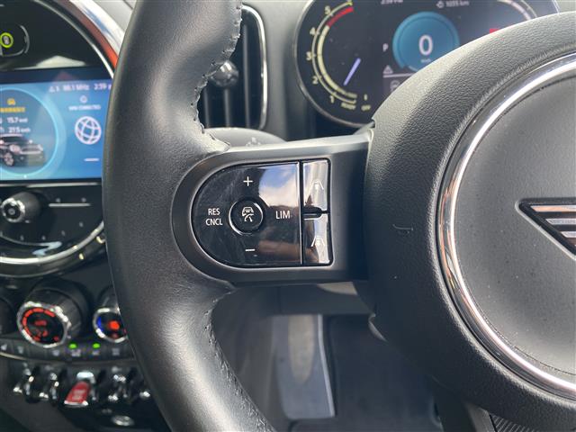MINI Crossover 6
