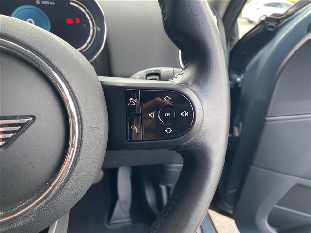 MINI Crossover 7
