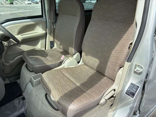 Nissan NV100 Clipper 12