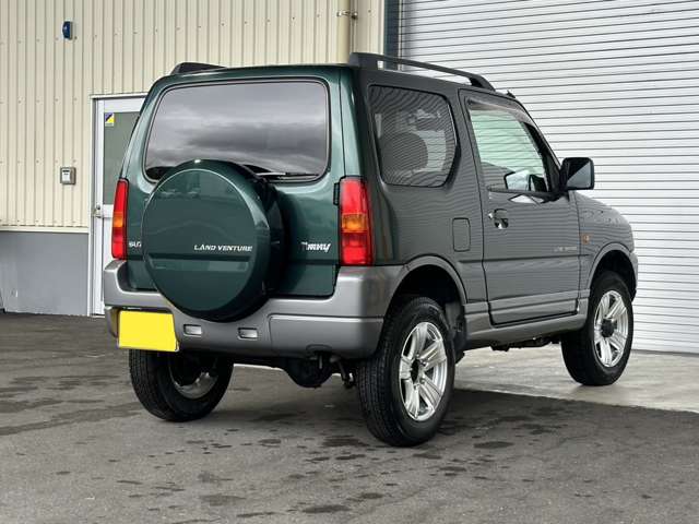 Suzuki Jimny 6