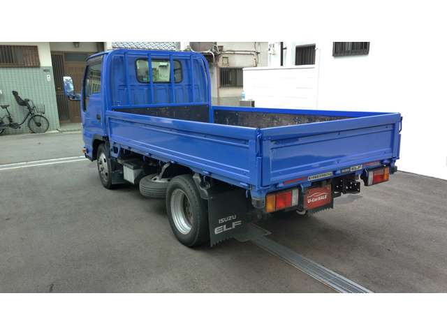 Isuzu Elf 9
