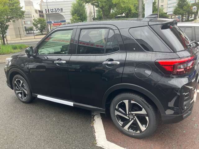 Toyota Raize 6