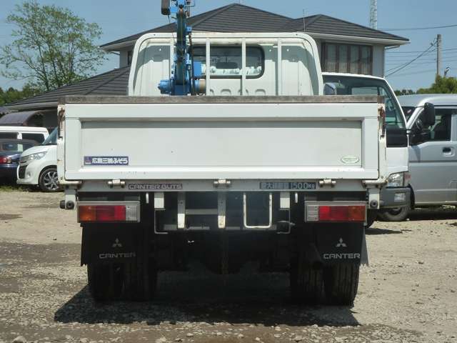 Mitsubishi Fuso Canter Guts 6