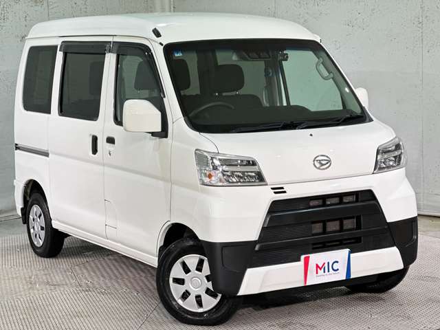 Daihatsu Hijet Cargo 2